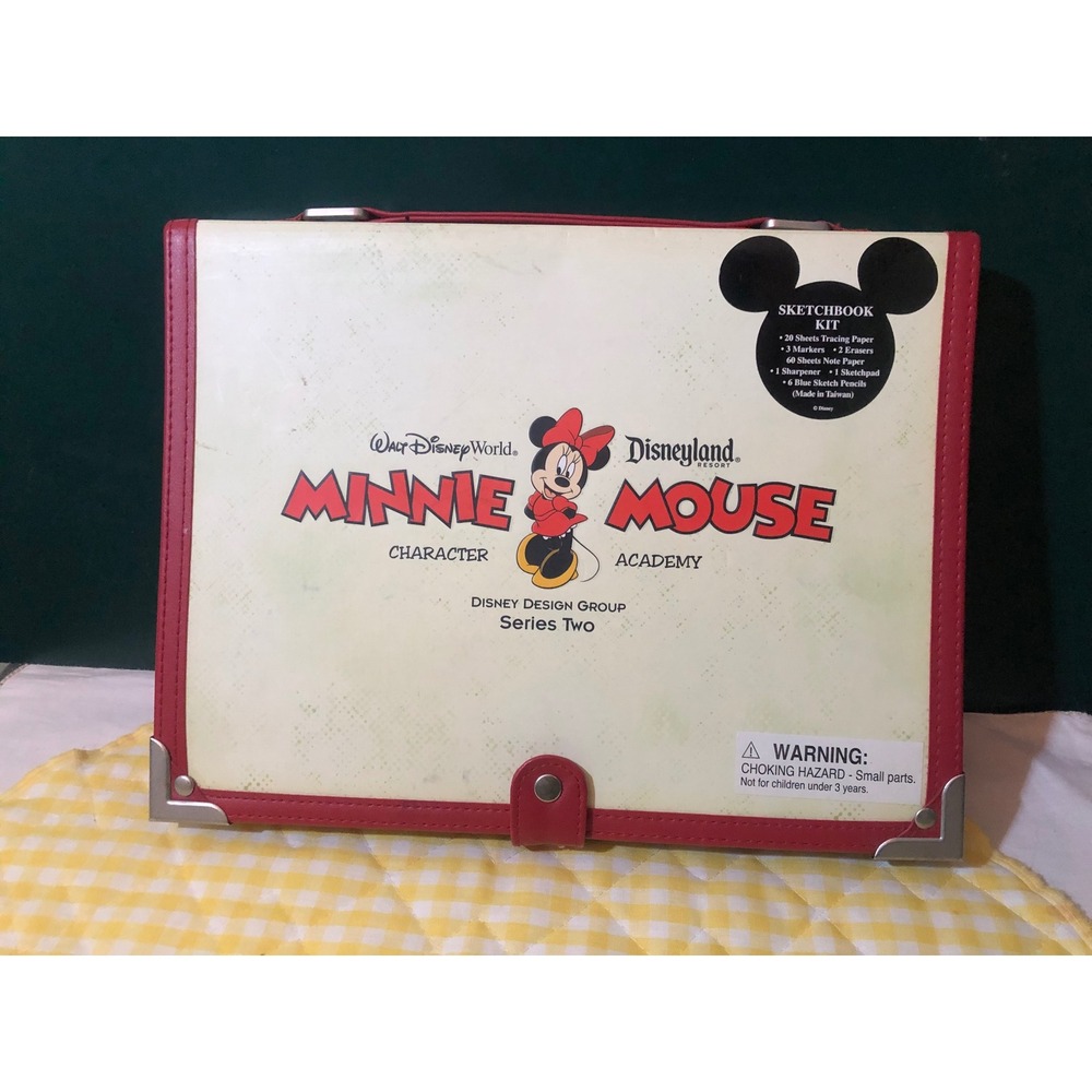 Disney Minnie Mouse Character Academy Sketchbook Art Kit Series Two Portfolio
